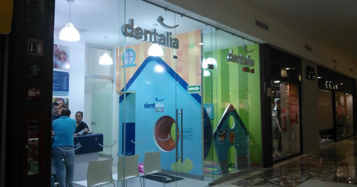 dentalia Galerías Laguna