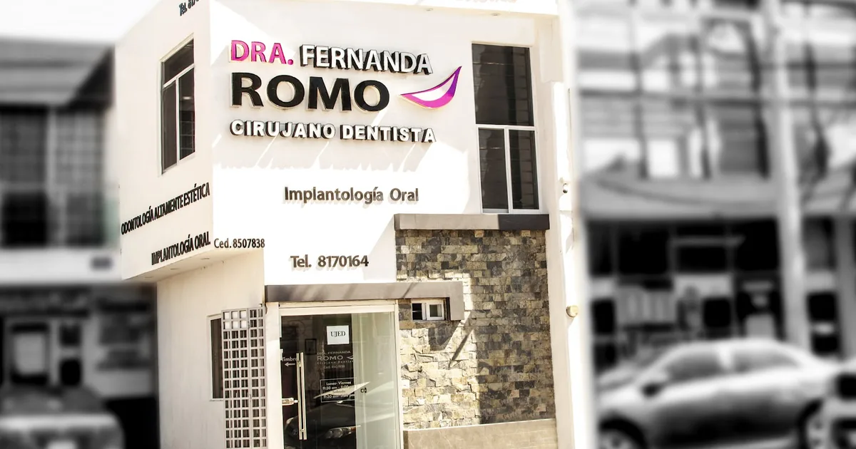 Dra. Fernanda Romo Clínica Dental