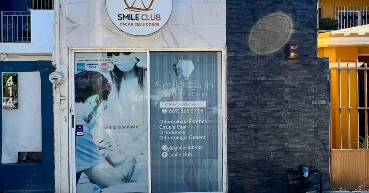 Smile Club – Oscar Celis Conde – Cirujano Dentista