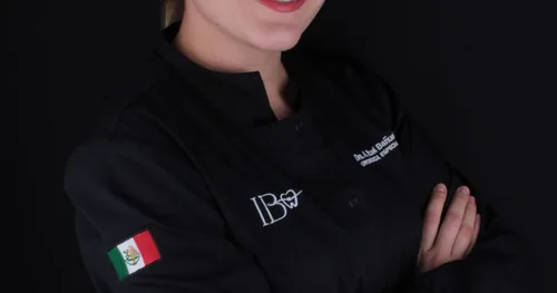 Dra. Itzel Bañuelos – Ortodoncia Especializada, consultorio dental en Los Mochis, Sinaloa
