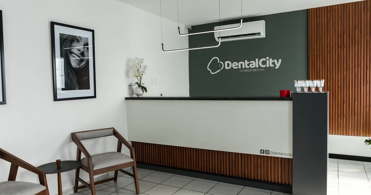 DentalCity Clínica Dental – Dentista