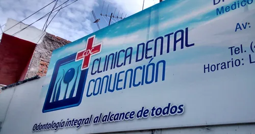 CLÍNICA DE ORTODONCIA Y ESTÉTICA DENTAL DE AGUASCALIENTES, consultorio dental en Aguascalientes, Aguascalientes