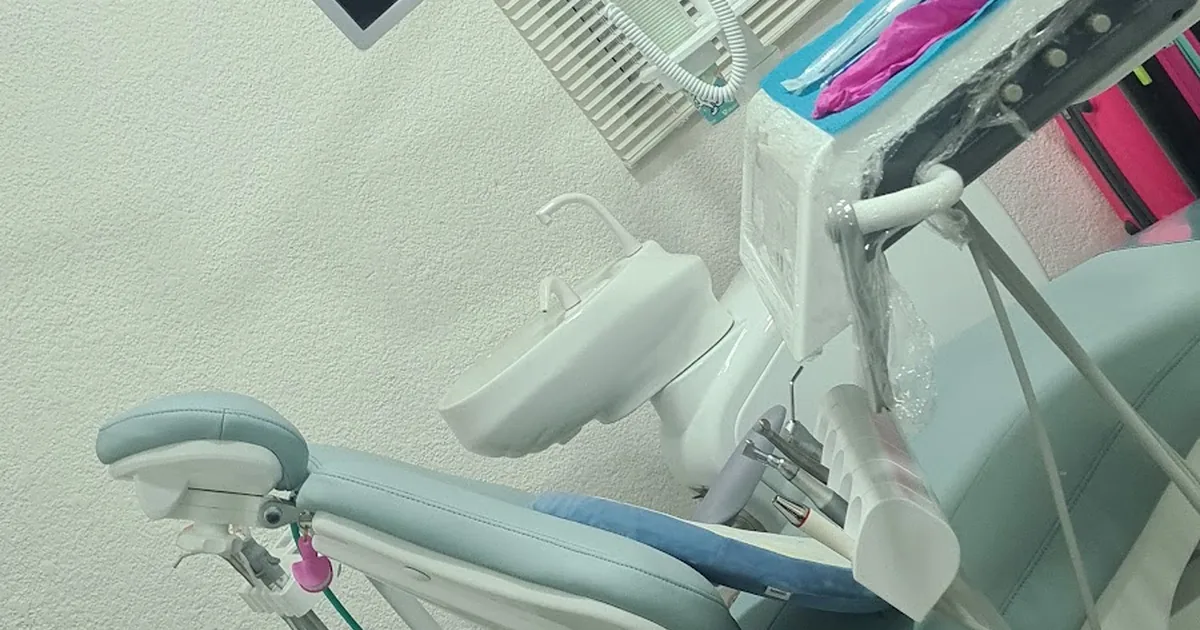Joy Smile Consultorio Dental. Dra. Carmen Salgado