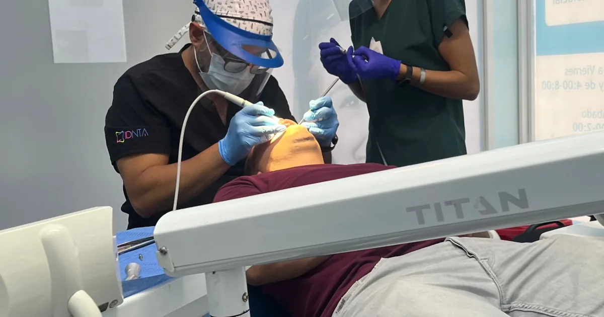 Rh Dental
