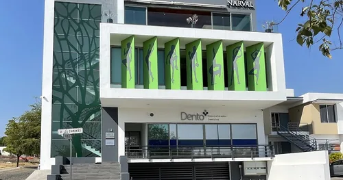 Periodoncia Colima – Dr. César Michel, consultorio dental en Colima, Colima