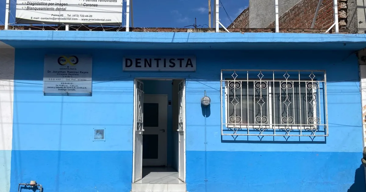 Dentista – Dr. Jonathan Ramirez – Ortodoncista
