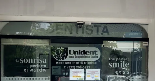 UNIDENT DR BENJAMÍN VALLE, consultorio dental en Puerto Vallarta, Jalisco