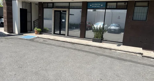Dentistas en Querétaro – Qro Dental Co. | DR LUIS SALVADOR, consultorio dental en Querétaro, Querétaro