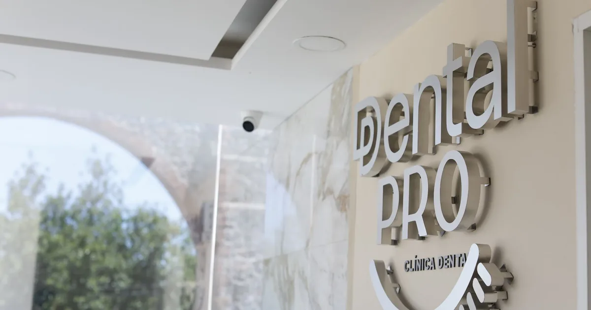 Qro Dental Pro