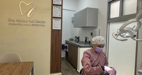 Clínica Dental Sancris en San Cristóbal De Las Casas, consultorio dental en San Cristóbal de las Casas, Chiapas
