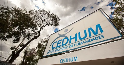 Centro Educativo de Humanidades, consultorio dental en Jiutepec, Morelos