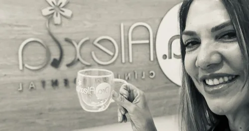 Dra Alexia Clínica Dental Top Doctor Spark e Invisalign ®, consultorio dental en Playa del Carmen, Quintana Roo