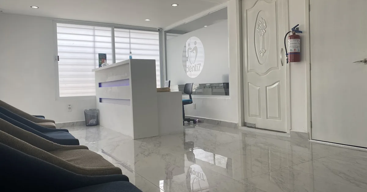 Clínica Dental Denti7