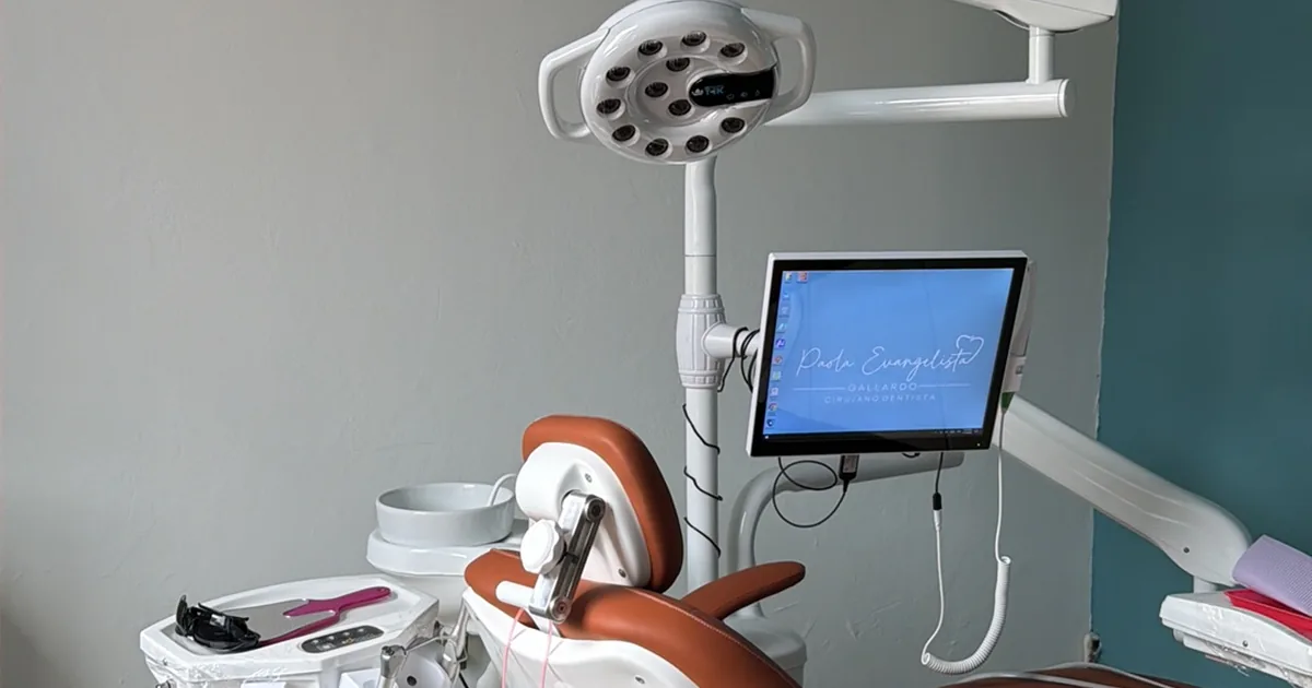 Dra Paola Evangelista Cirujano Dentista