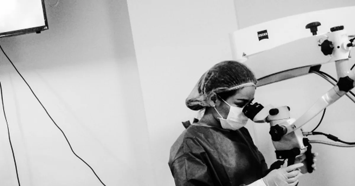 Paola Mendoza, Dentista – Odontólogo