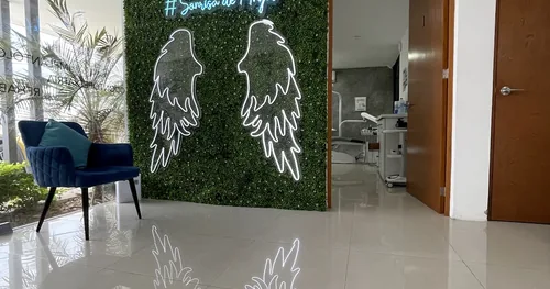 GLOSS DENT® – Dentista en Mérida | Carillas cerámicas | Diseño de sonrisa | Ortodoncia | Invisalign | Implantes Dentales, consultorio dental en…